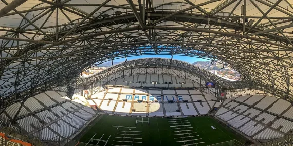 App de futebol oficial: como conferir antes de instalar